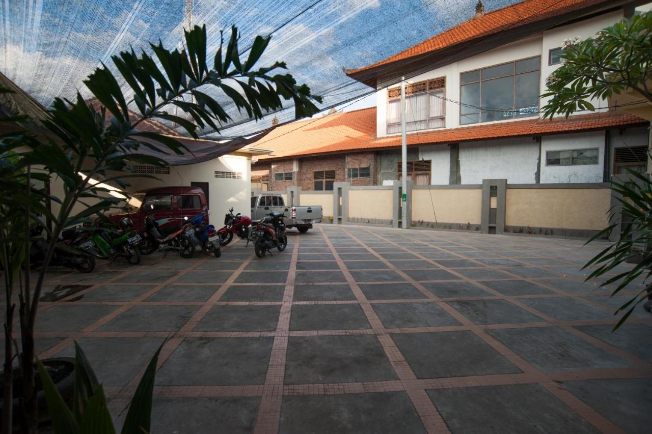 Oyo 90058 Pondok Seruni Denpasar  Exterior photo
